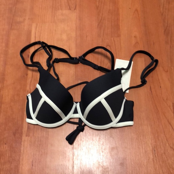 FINAL PRICE ❤️‍🔥 Maaji swim top nwt size small - Picture 5 of 8